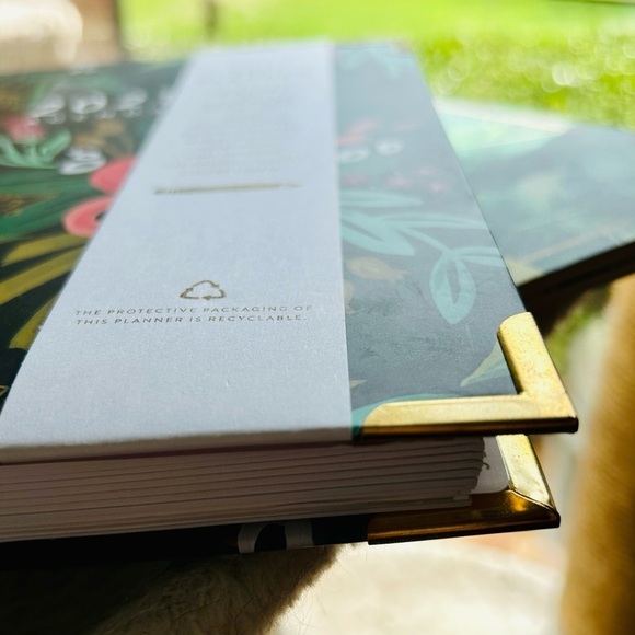 🍁3/$10 NEW 2021 Idlewild Co. Big Island Wire-bound Planner - Picture 15 of 17